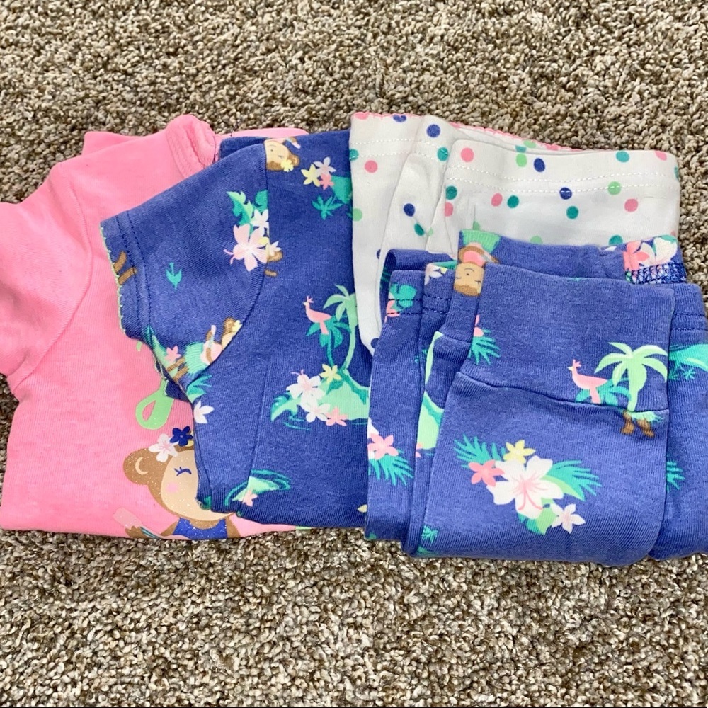 Carter's Toddler Girl 4 piece set Size 3T